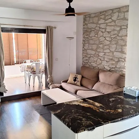 Atico Centrico, 50m De La Playa, Vista Al Mar Y Al Penon, Gran Terraza, Parking, Wifi Fibra 아파트 칼페