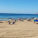 Apartment Atico Centrico, 50m De La Playa, Vista Al Mar Y Al Penon, Gran Terraza, Parking, Wifi Fibra *