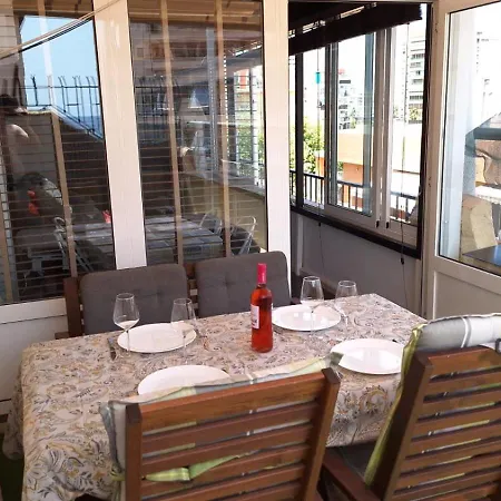 Atico Centrico, 50m De La Playa, Vista Al Mar Y Al Penon, Gran Terraza, Parking, Wifi Fibra Апартаменты *