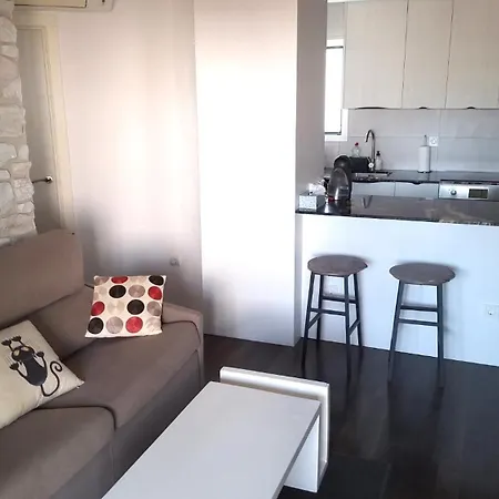 Atico Centrico, 50m De La Playa, Vista Al Mar Y Al Penon, Gran Terraza, Parking, Wifi Fibra Calp