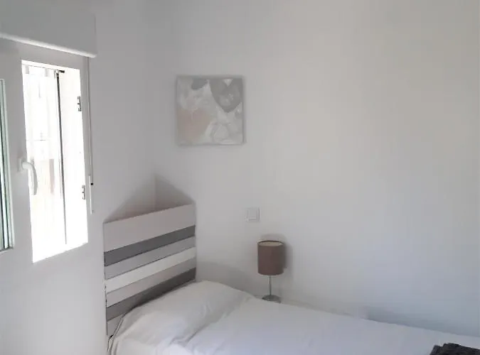 Apartment Atico Centrico, 50m De La Playa, Vista Al Mar Y Al Penon, Gran Terraza, Parking, Wifi Fibra