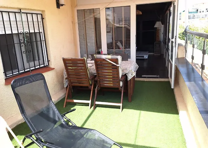 Apartmán Atico Centrico, 50m De La Playa, Vista Al Mar Y Al Penon, Gran Terraza, Parking, Wifi Fibra