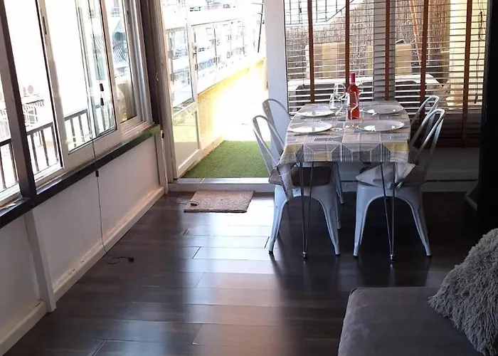 Atico Centrico, 50m De La Playa, Vista Al Mar Y Al Penon, Gran Terraza, Parking, Wifi Fibra